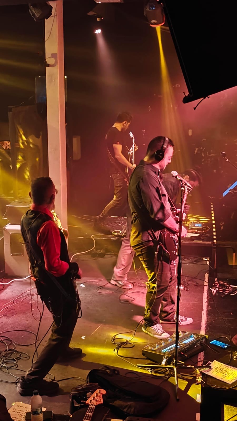 Show photo